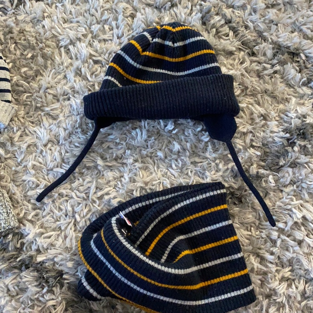 Baby hat and scarf set Zara